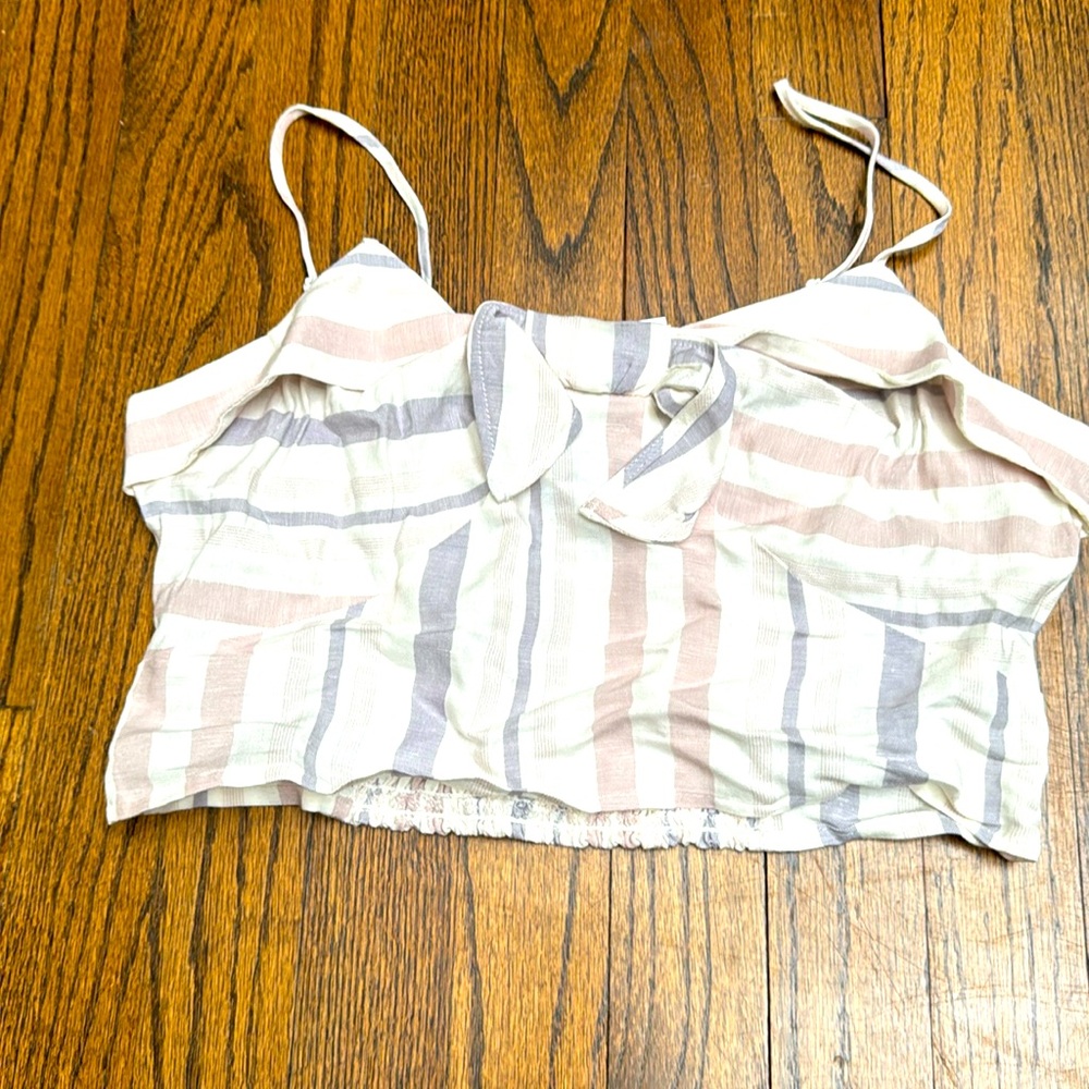 Cream striped crop top NWT . Express size small